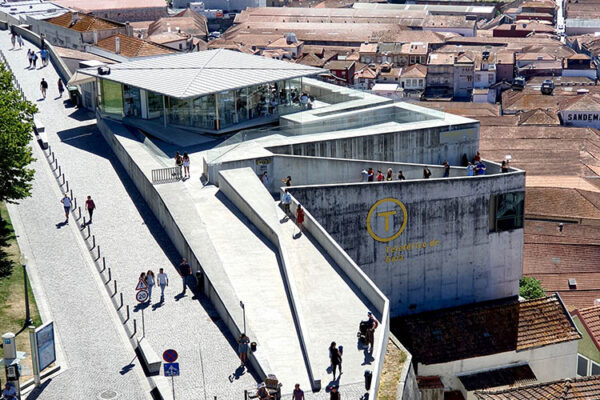 Porto-svetová-architektúra-a-portské-víno-11